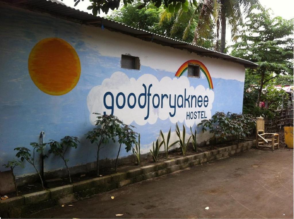 Good For Ya Knee Hostel & Bungalows (Adults Only) Gili Trawangan Chambre photo