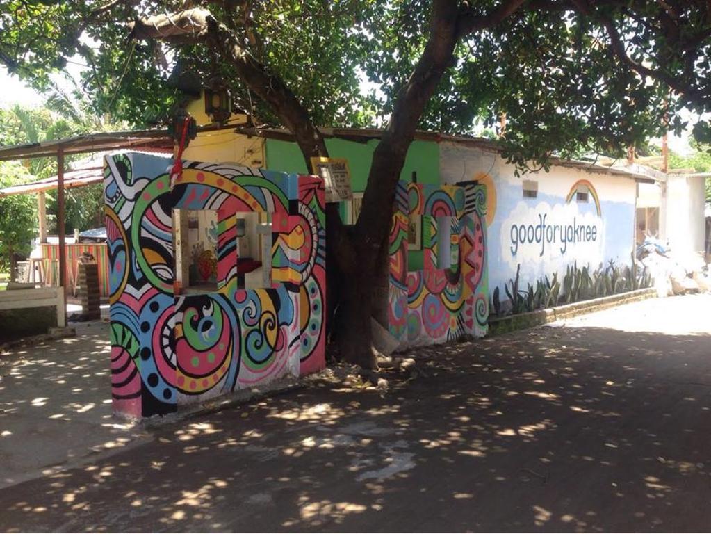 Good For Ya Knee Hostel & Bungalows (Adults Only) Gili Trawangan Extérieur photo