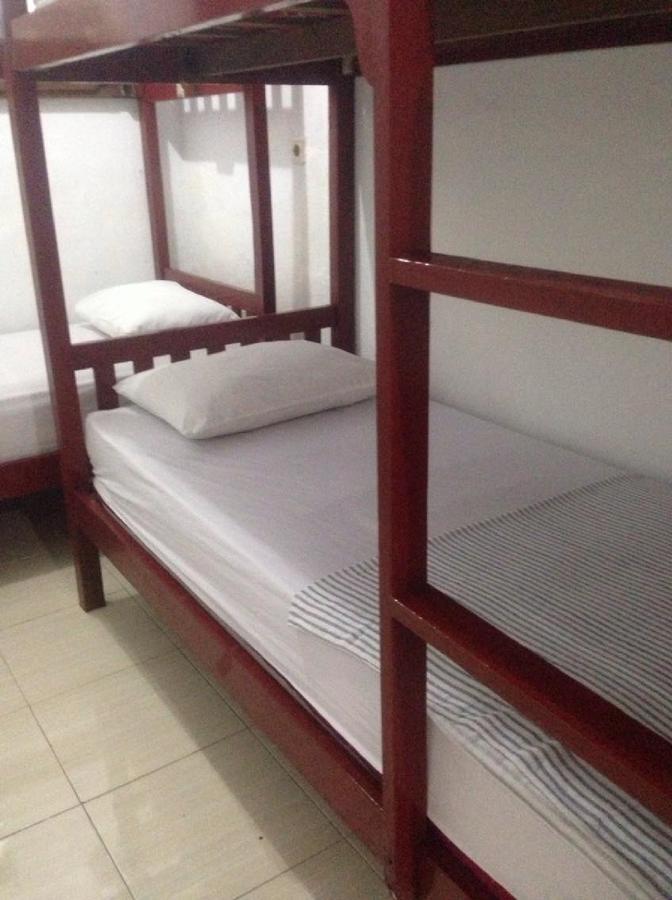 Good For Ya Knee Hostel & Bungalows (Adults Only) Gili Trawangan Extérieur photo